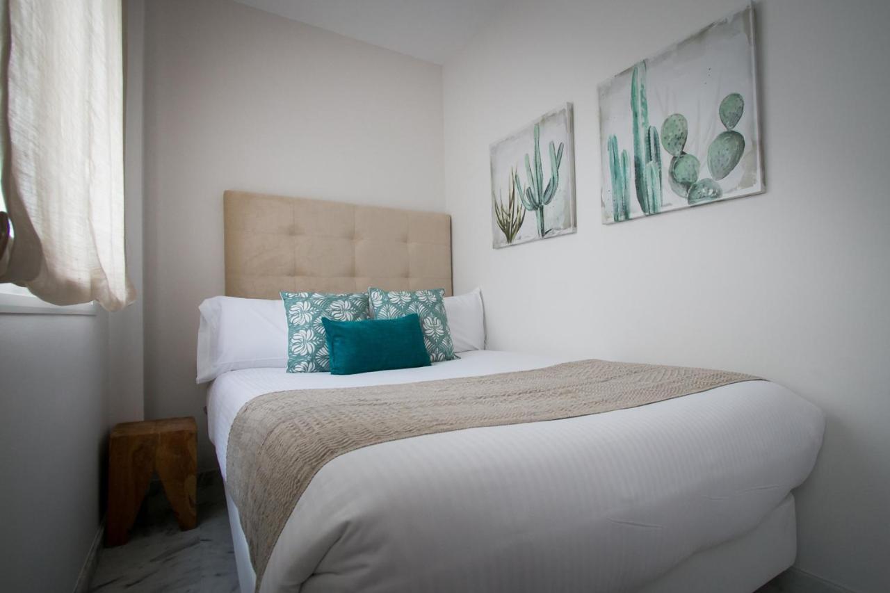 Holidays2Malaga Penia French Balcony & Smart Tv * Málaga