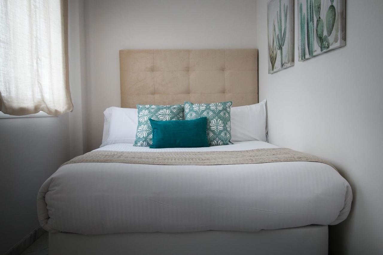 Holidays2Malaga Penia French Balcony & Smart Tv Appartement